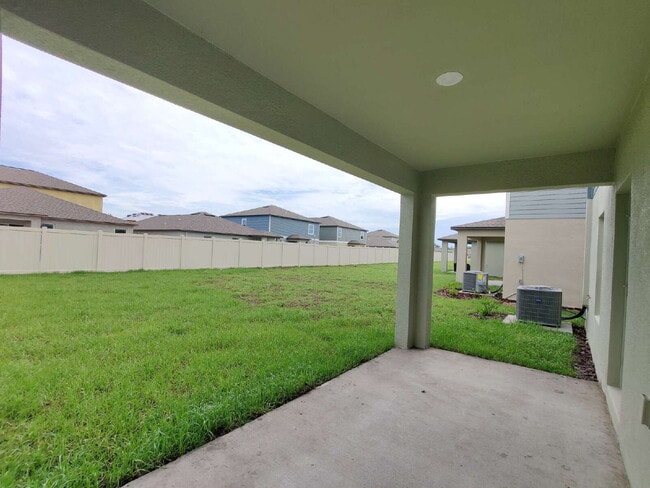 Building Photo - Spacious 5-Bedroom Home with First-Floor Owner's Suite in Land O' Lakes