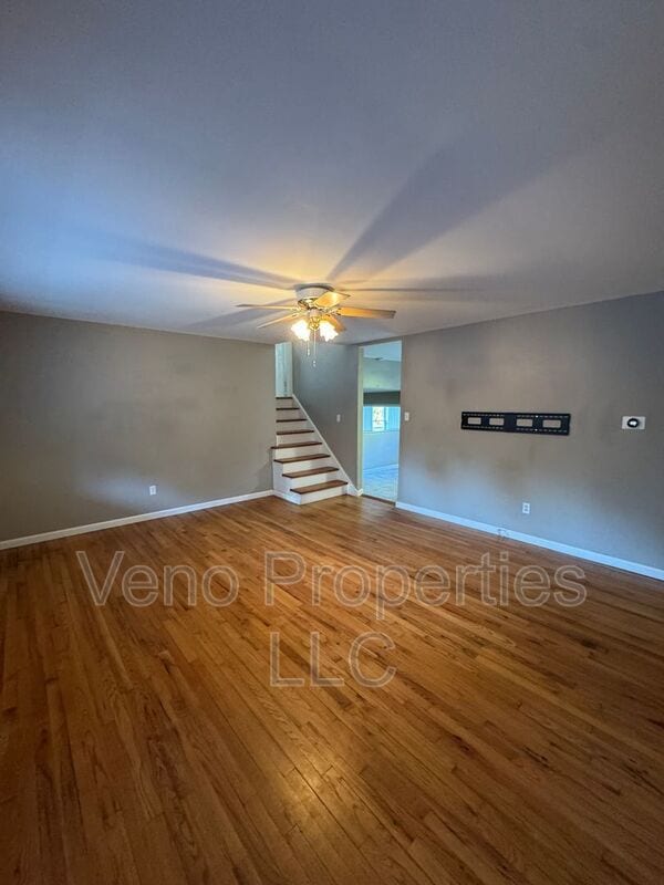Building Photo - 72 Hathorn Blvd