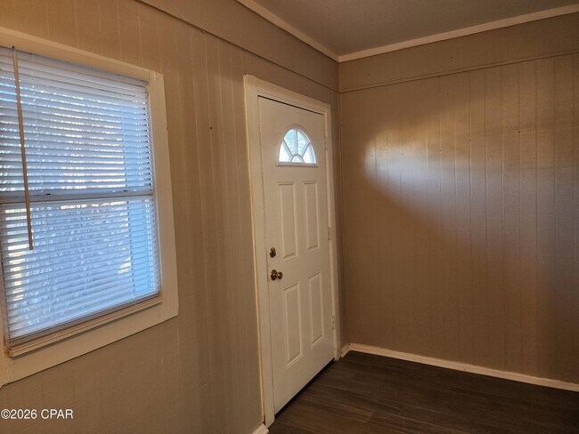 Building Photo - 6568 Harbour Blvd