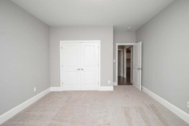 Building Photo - 481 Chapel Grove Ln