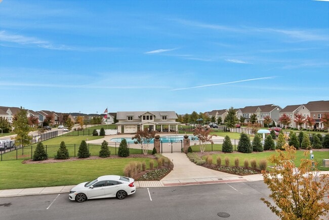 Building Photo - 2052 Sunflower Dr