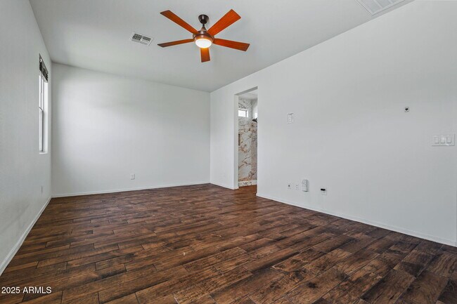 Building Photo - 21582 W Cocopah St