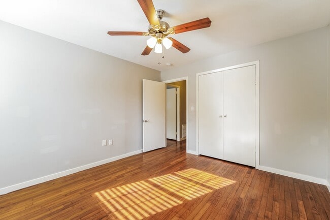 Building Photo - 3135 Bilgray Dr