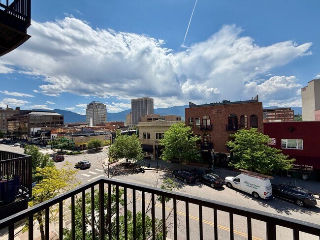 Building Photo - Luxury Studio in the Heart of Downtown Colorado Springs – All utilities included-Premium Living w...