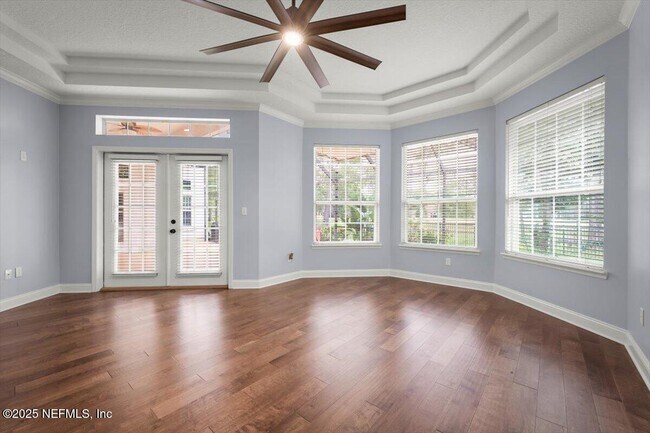 Building Photo - 577 Golden Links Dr