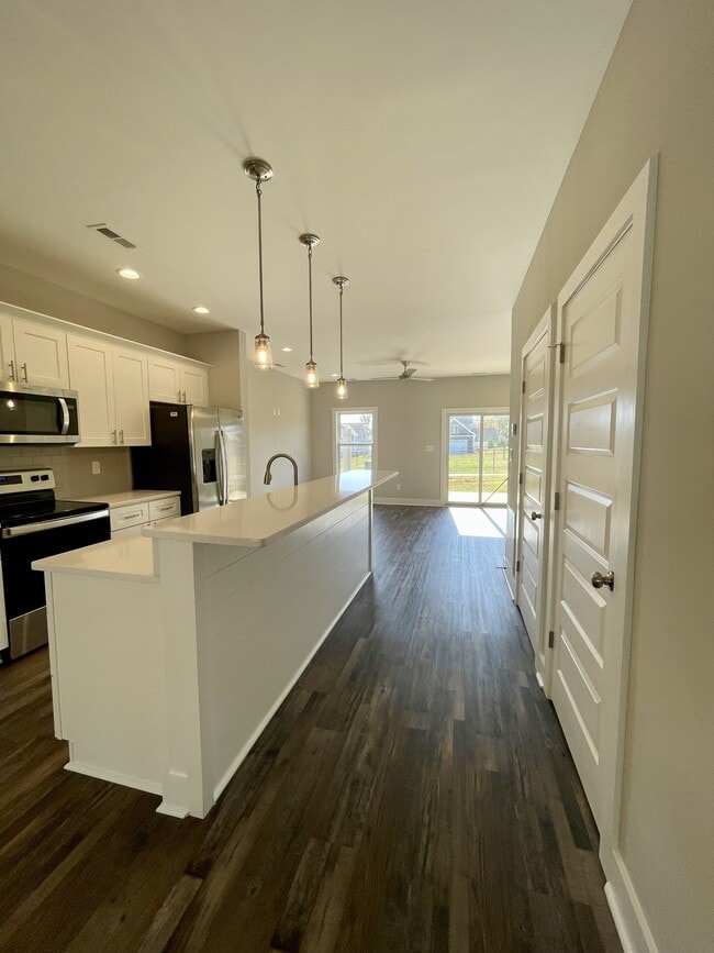 Building Photo - 47 Zentry Pl