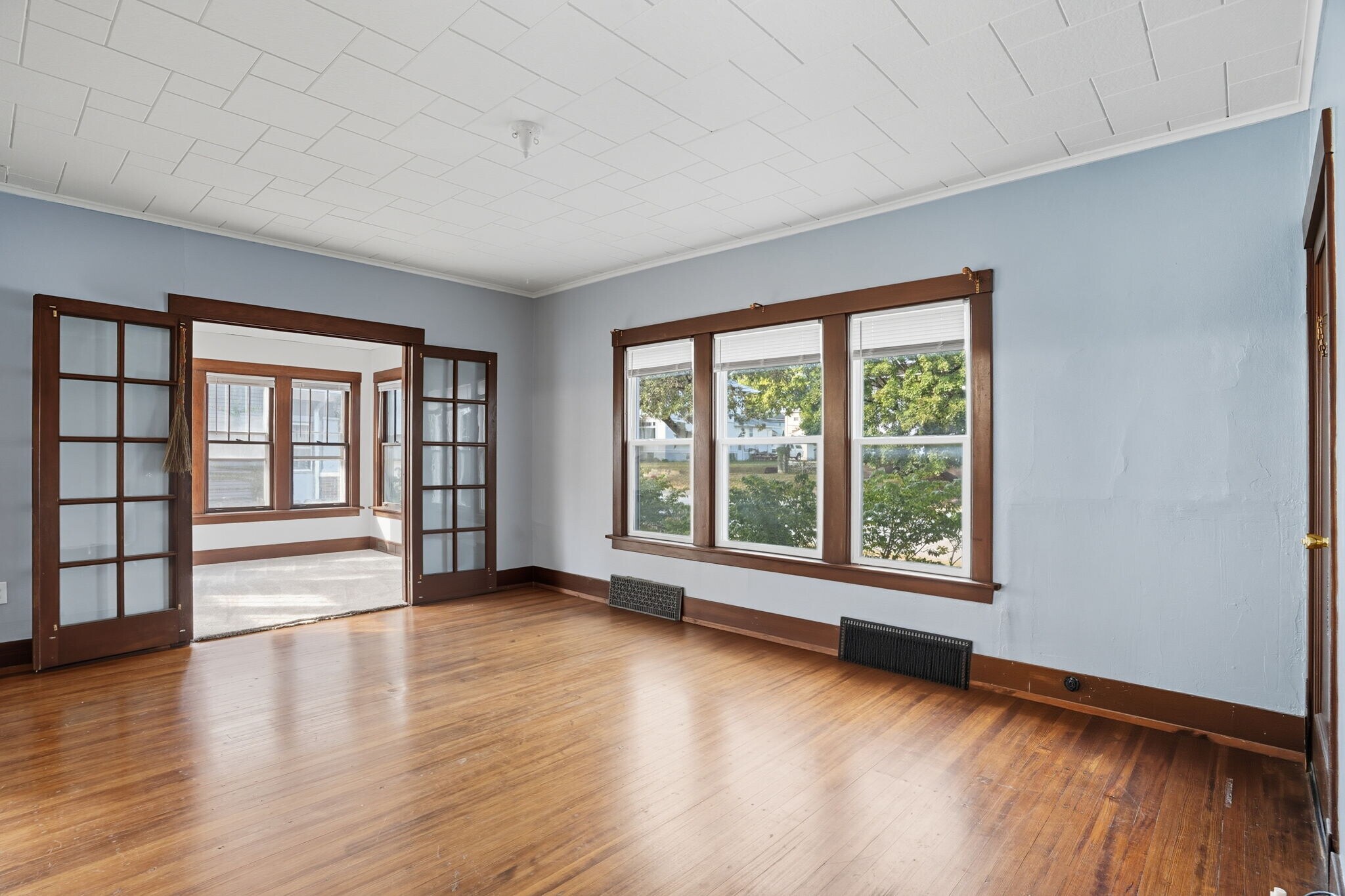 Building Photo - 1719 N Marquette St