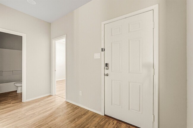 Building Photo - 18025 Atwood Mill Dr