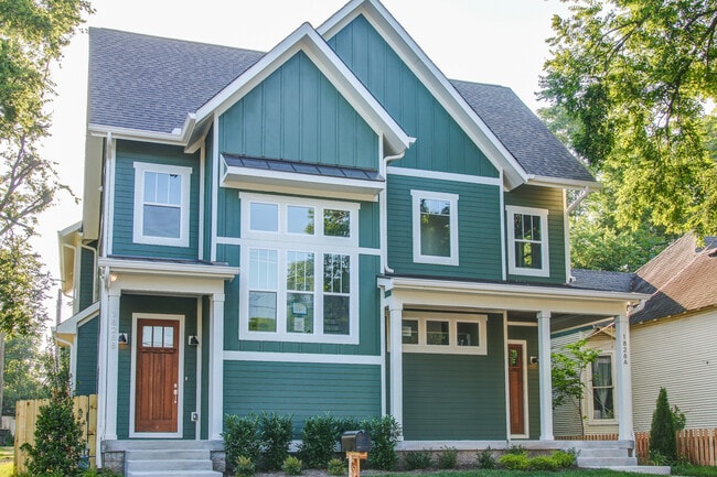 Building Photo - 1828 11th Ave N