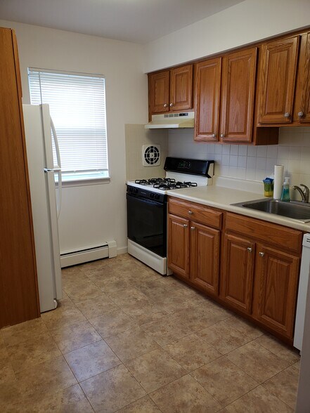 Building Photo - 2467 NJ-10