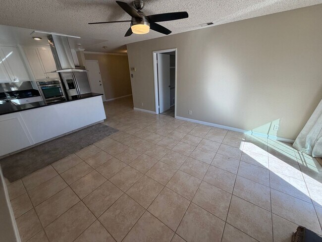 Building Photo - 3 Bedroom | 2 Bathroom | Single family with pool