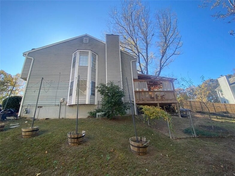 Building Photo - 5021 David Pl