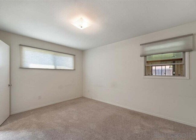 Building Photo - 12946 Conley St