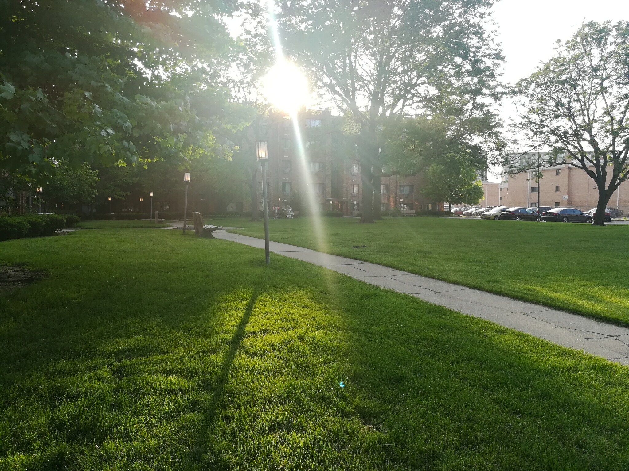 Building Photo - 5310 N Chester Ave