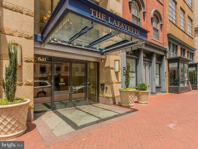 Building Photo - 616 E Street NW Unit 1007