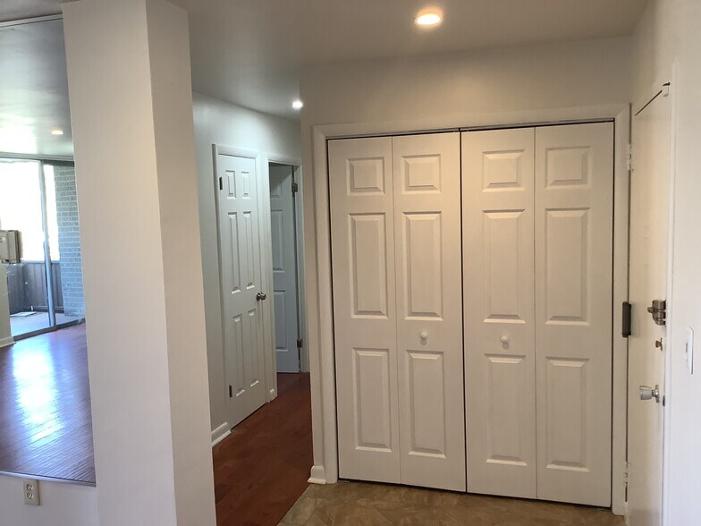 Entrance closet - 7505 Democracy Blvd