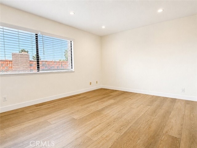 Building Photo - 27943 Ridgebrook Ct