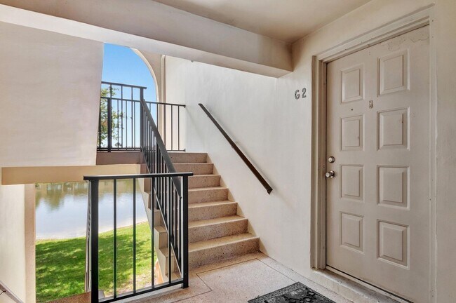 Building Photo - 629 Sea Pine Way