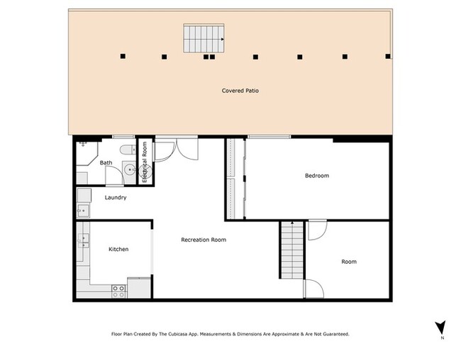 Building Photo - LARGE FOUR BEDROOM HOME WITH TWO KITCHENS