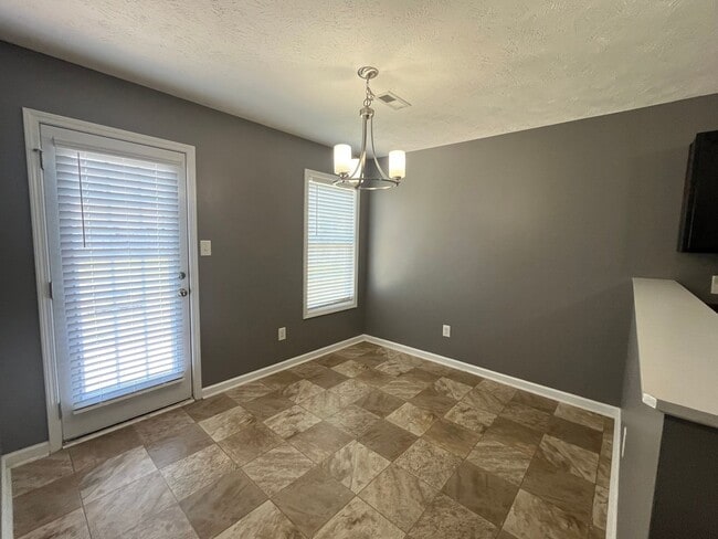 Building Photo - Charming 3 Bed Raeford Home with Fenced Yard