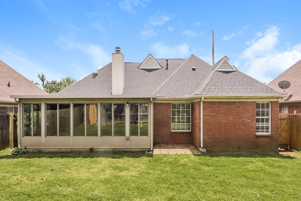 Building Photo - 2784 Fletcher View Dr