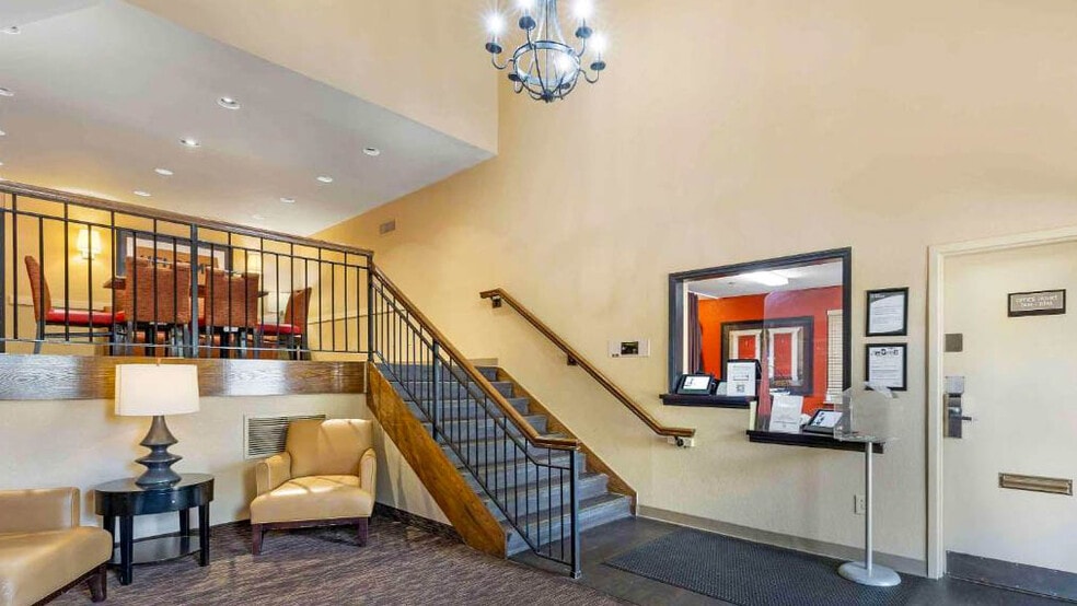 Building Photo - 2030 Craig Rd