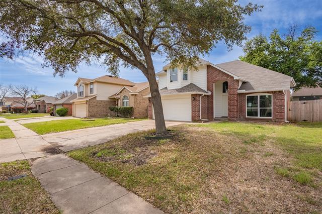Building Photo - 2318 Bennington Dr
