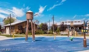 Building Photo - 10602 Enridge Ave