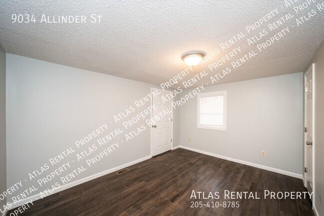 Building Photo - 9034 Allinder St