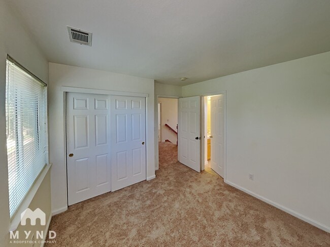 Building Photo - 5053 Moccasin Way