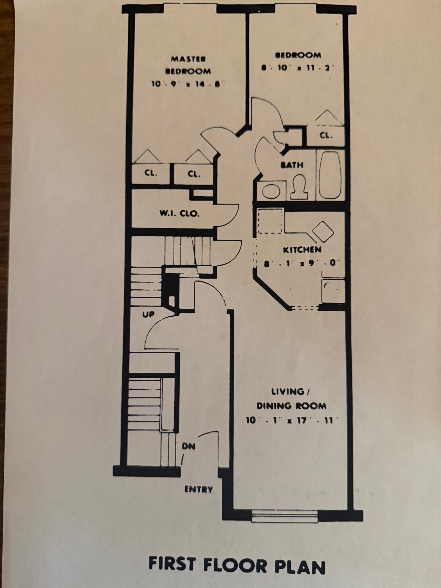 Building Photo - 743 Thieriot Ave