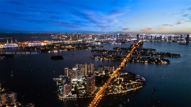 Building Photo - 5 Island Ave