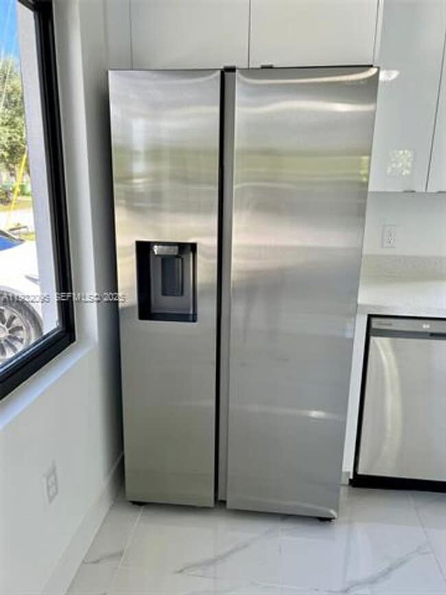 Building Photo - 11982 SW 213th St