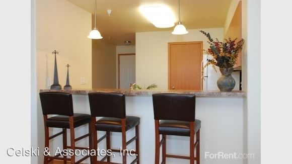 Building Photo - 785 Canyon St