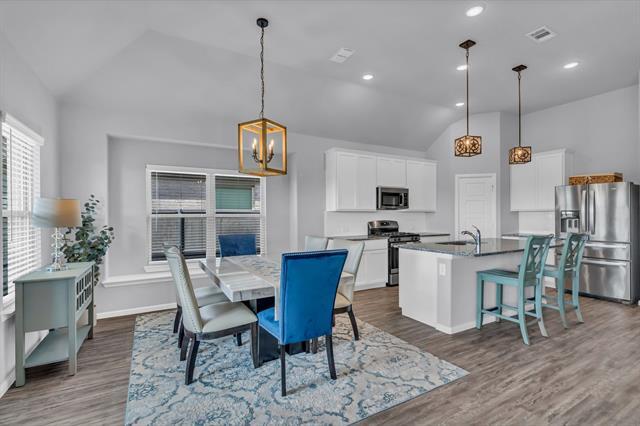 Building Photo - 6938 Prairieside Trl