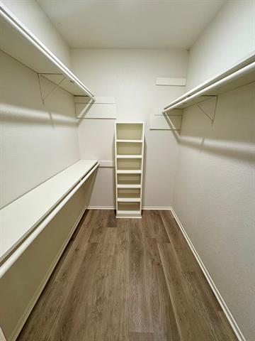 Building Photo - 5604 Lake Highlands Dr
