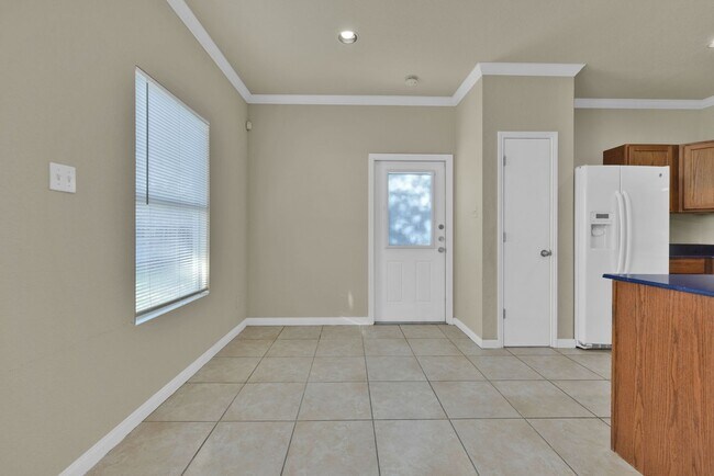Building Photo - 4926 Appleseed Ct