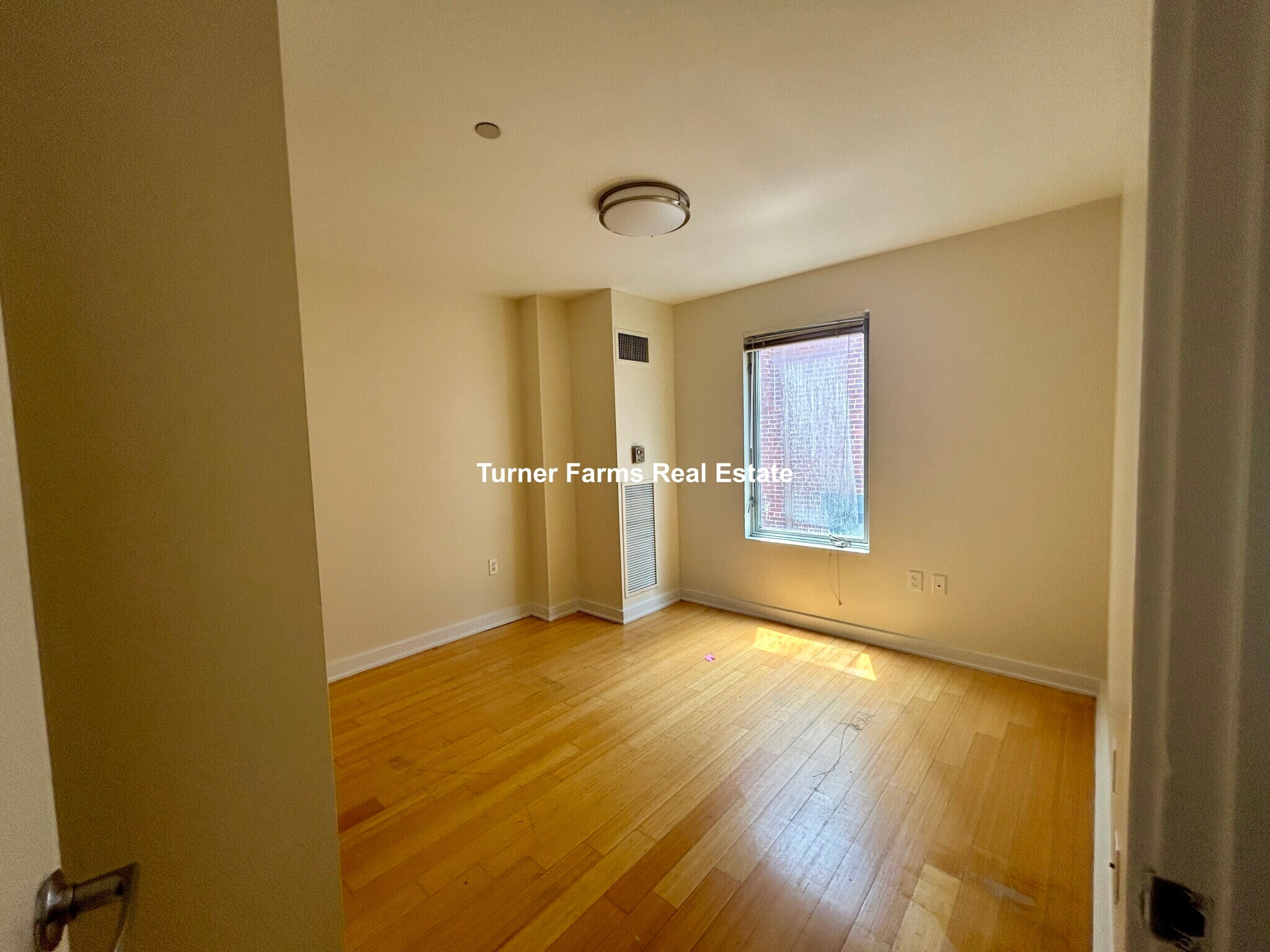 Building Photo - 38 Boylston St