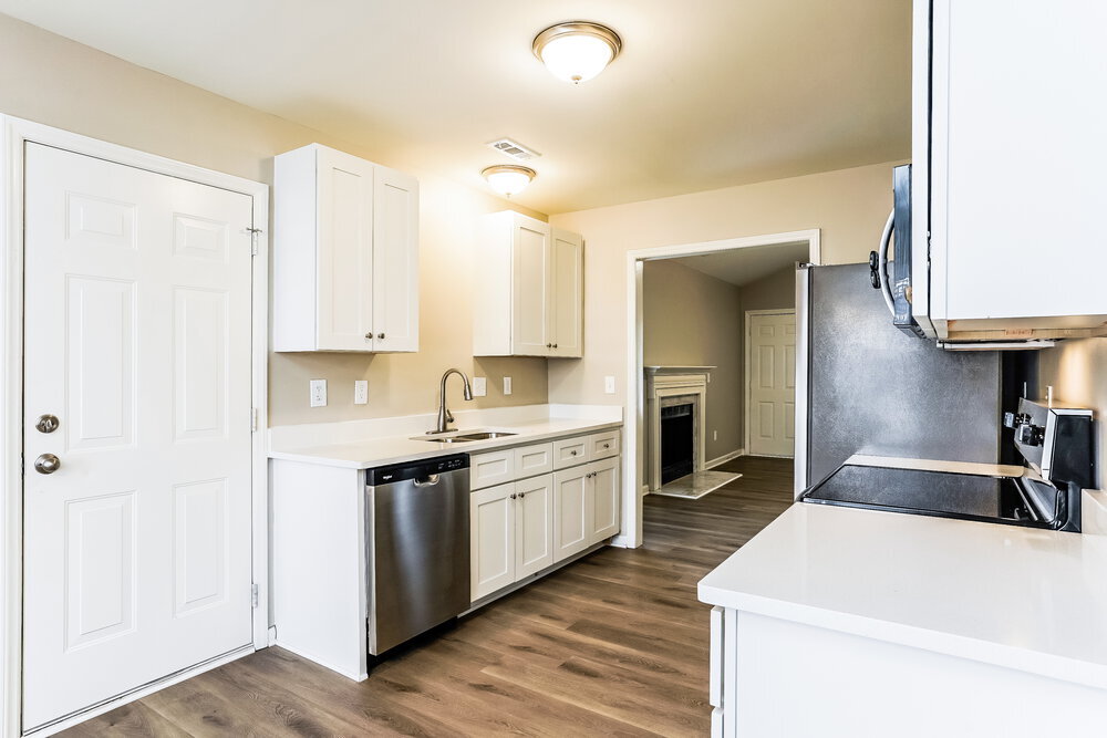 Building Photo - 4009 Scofield Dr