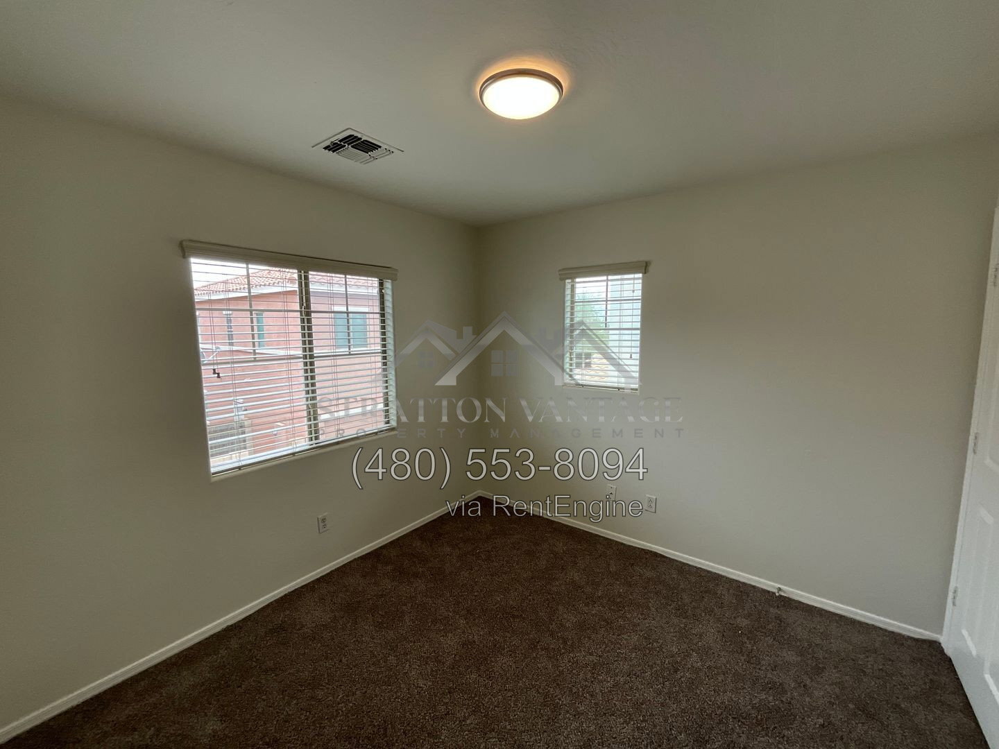 Building Photo - 4737 E Olney Ave