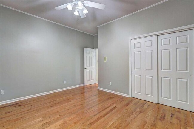 Building Photo - 490 Grand Teton Cir