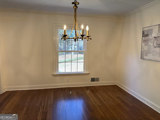 Building Photo - 1610 Old Mill Crossing NE