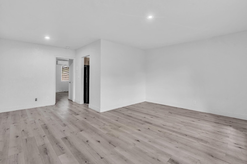 Building Photo - 2781 SW 2nd St