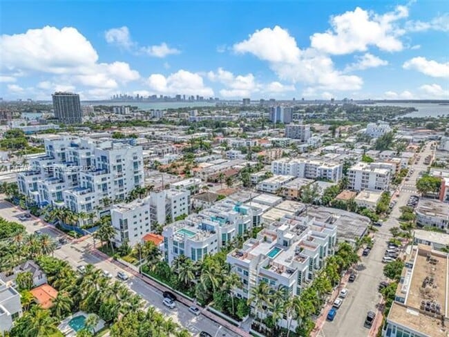 Building Photo - 7728 Collins Ave
