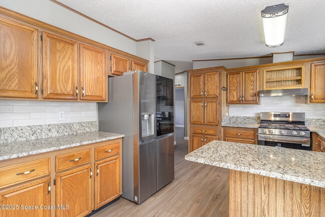 Building Photo - 4755 Cambridge Dr