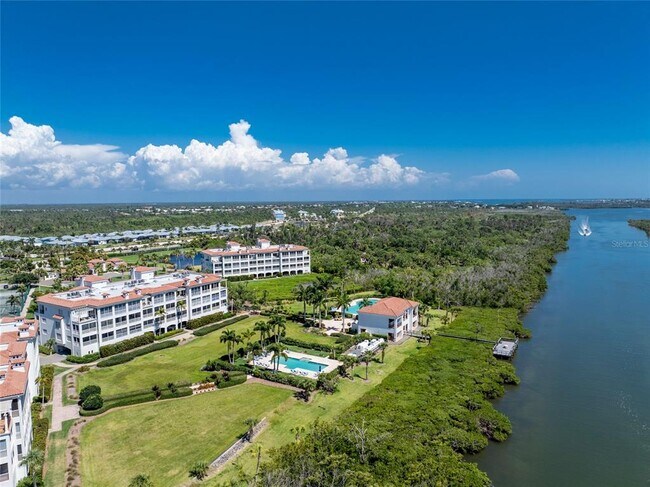 Building Photo - 11100 Hacienda Del Mar Blvd