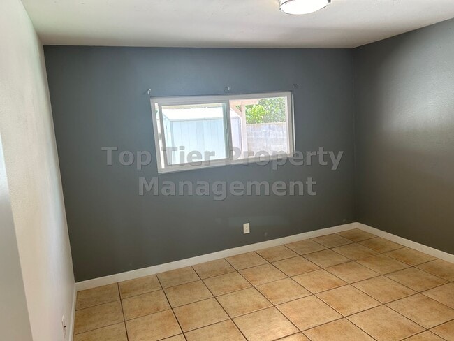 Building Photo - ***Charming 2 bed / 1 bath House in Oceans...