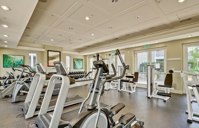 Building Photo - Large Santa Clara 1 Bedroom Condo in Rivermark Area