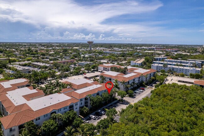 Building Photo - 2218 Tuscany Way