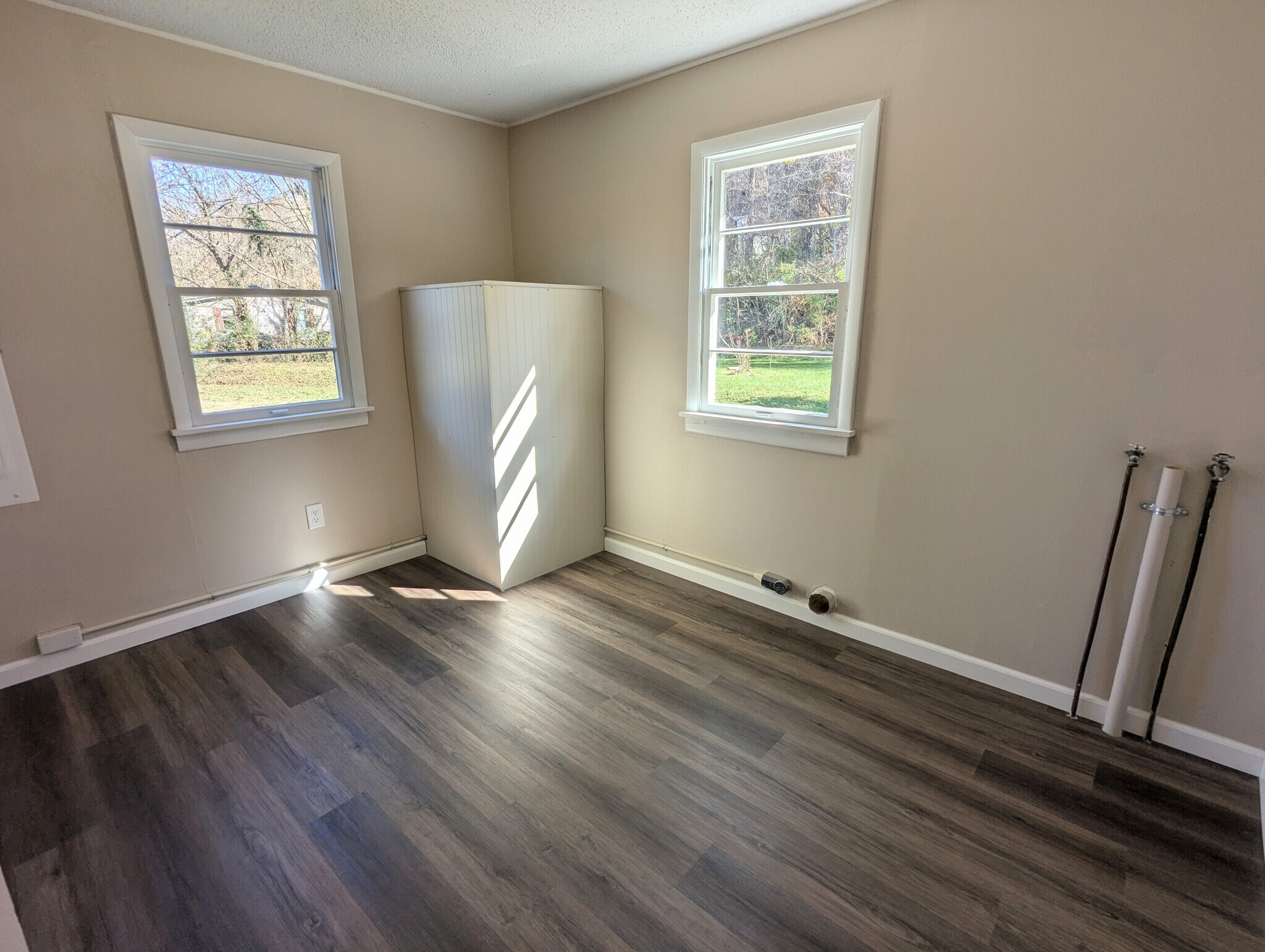 Laundry/bedroom 3 - 417 Woodlyn Rd